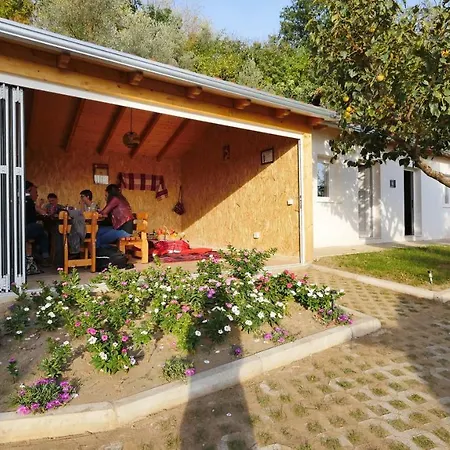 بيت ضيافة Agroturizem Marku