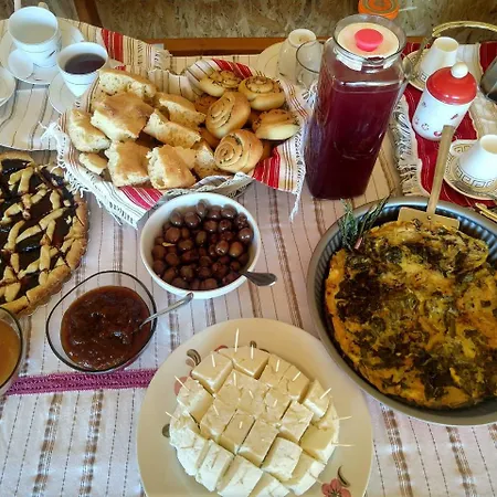 Agroturizem Marku بيت ضيافة شكودر
